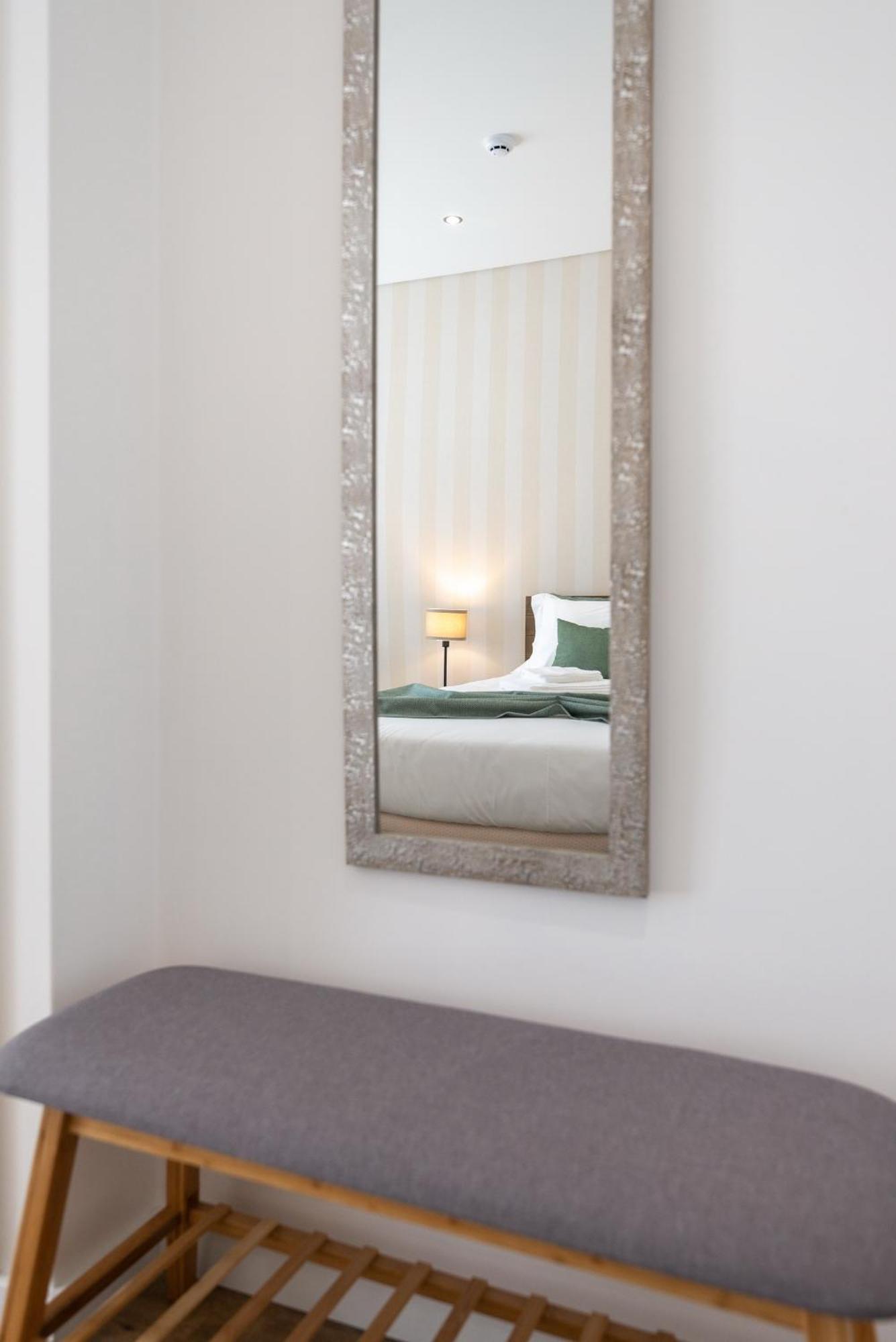 9 Quartos Alojamento Avelar Room photo
